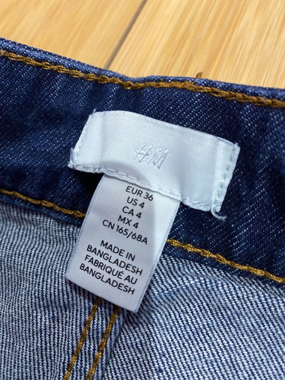 H&M Dark Blue Wide-Leg Women’s Jeans - Picture 3 of 3